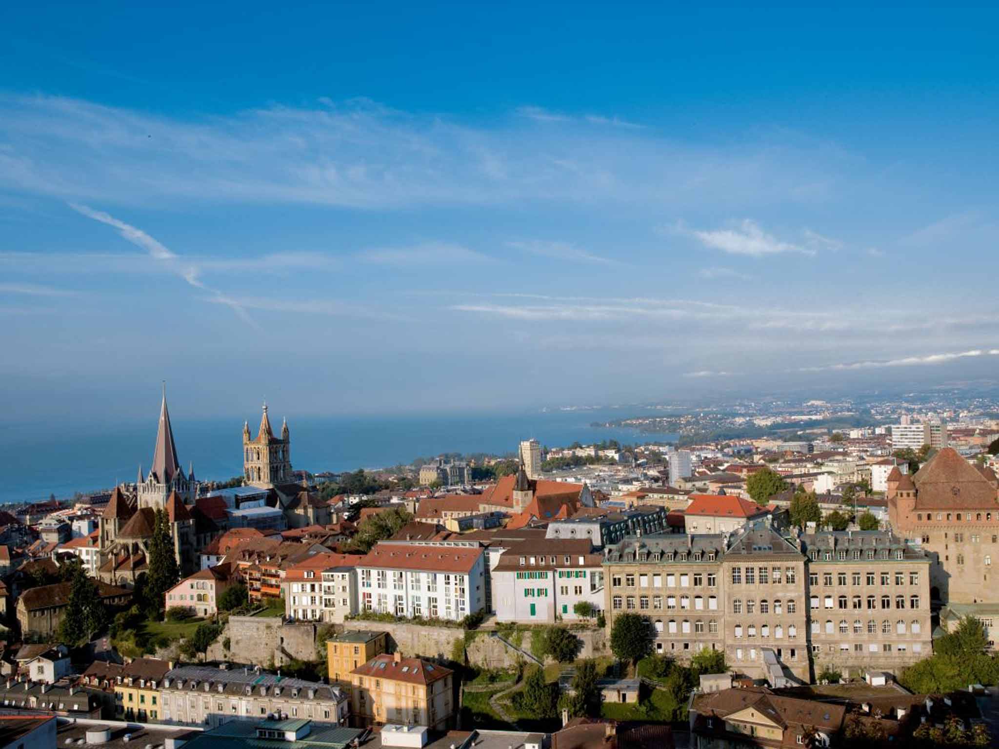 Lausanne skyline