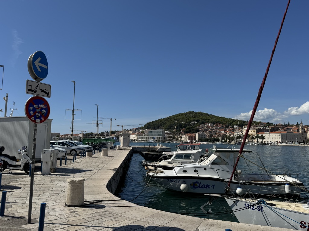 Split port with Marjan Hill